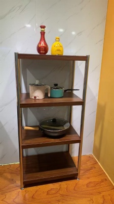 Side shelf