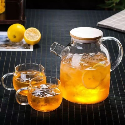 GLASS KETTLE
