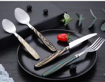 Spoon and fork set