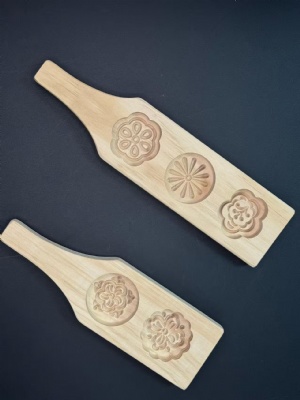 Wooden mold